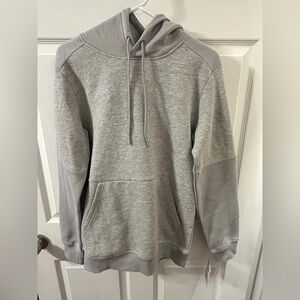 Umbro Light Gray Sweatshirt - Men’s Size Small -NWT